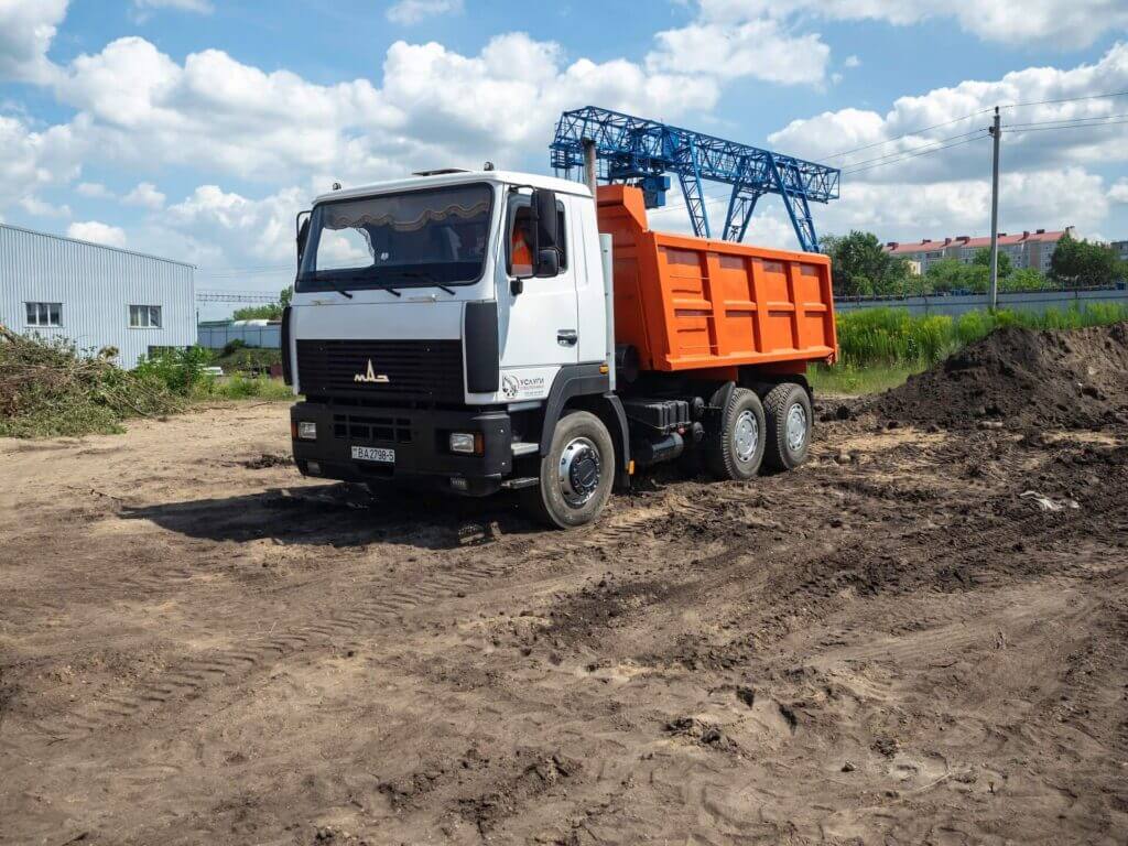 Самосвал 20 тонн